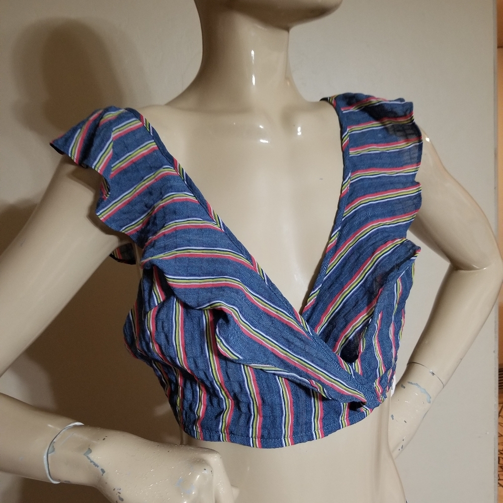WILD HONEY STRIPED RUFFLE CROP TOP. - Picture 5 of 8